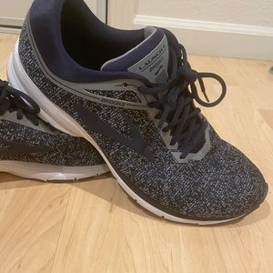 Brooks launch 5 navy mens size 13